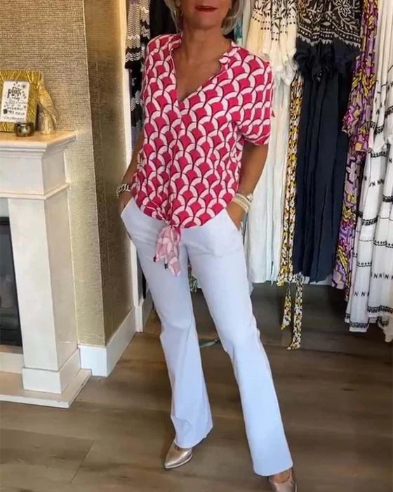 Top Femme Fluide & Léger – Imprimé Graphique Tendance pour un Look Estival Élégant