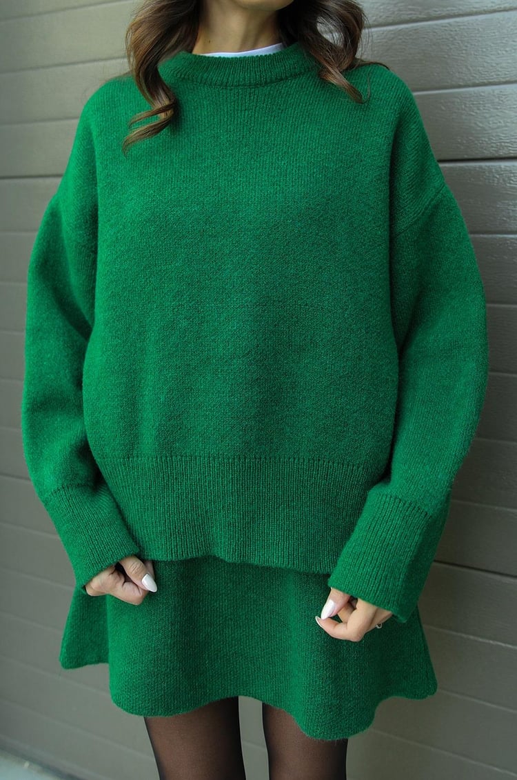 Ensemble Pull Oversize & Jupe : Élégance Confort Automnal